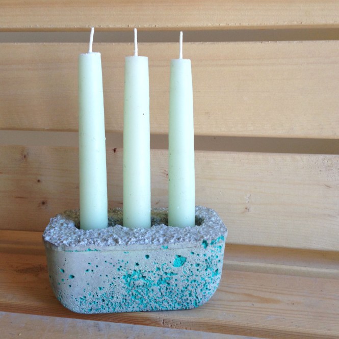 Concrete Candleholder from Butter Tub : LucidDesign
